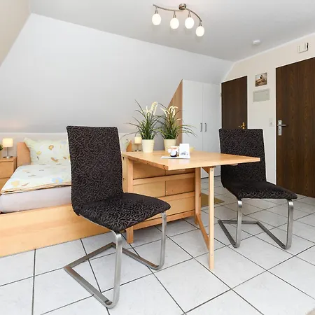 Urlaubs-apartments An Der Quelle Апартаменты Витмунд